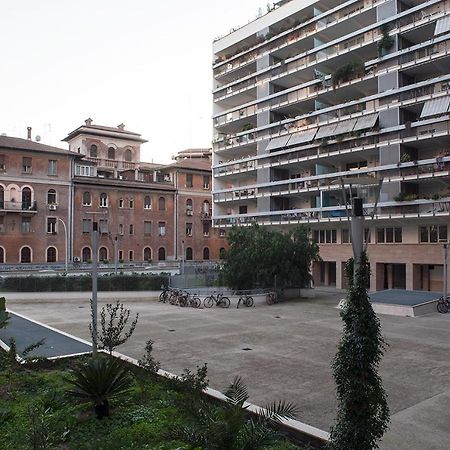 Penthouse 40 In Trastevere With Seasonally Jacuzzi Roma Exterior foto